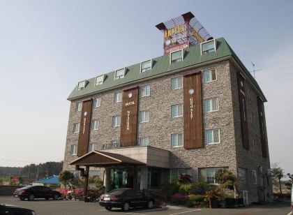 Gunsan Western Hotel