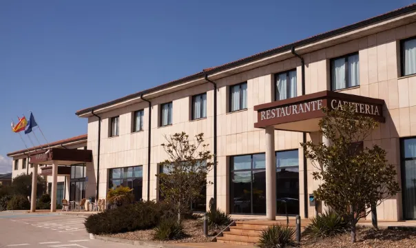 阿爾馬桑別墅酒店