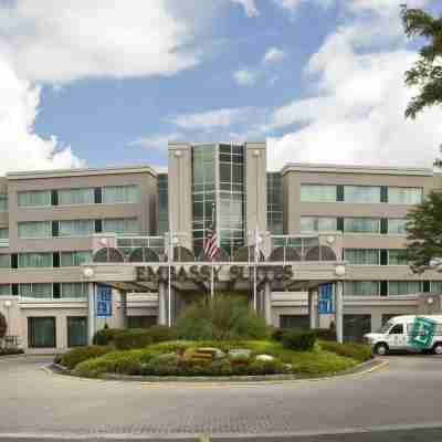 Embassy Suites Parsippany Hotel Exterior