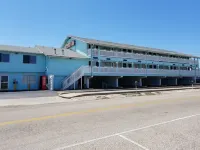 Regency Inn Motel by the Beach
