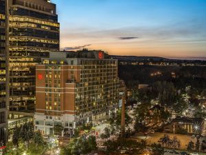 Sheraton Suites Calgary Eau Claire