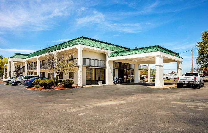Motel 6 Covington, TN