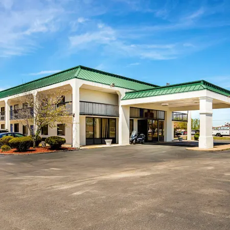 Motel 6 Covington, TN