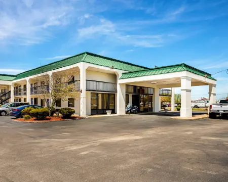 Motel 6 Covington, TN Hotels in Covington