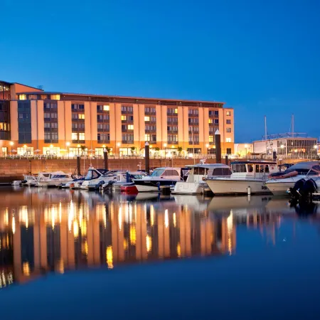 Radisson Blu Waterfront Hotel, Jersey