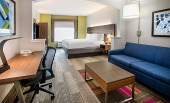 Holiday Inn Express & Suites Dallas - Grand Prairie I-20