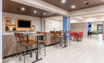 Holiday Inn Express & Suites O'Fallon/Shiloh