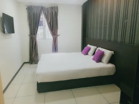 Remember Hotel Bukit Gambir Отели в г. Тангкак