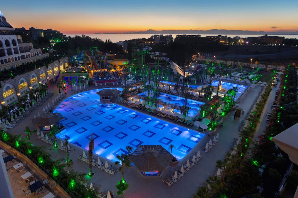 Crystal Sunset Luxury Resort & Spa - All Inclusive