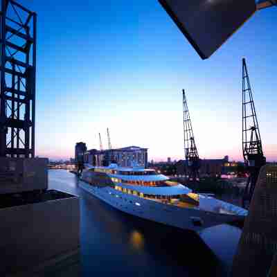 倫敦尚泊遊艇飯店 Hotel Exterior