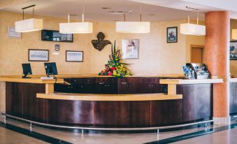 Grand Muthu Golf Plaza Hotel & Spa