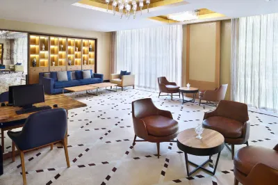 فور بوينتس شيراتون رياض الخالدية Hotels near اسواق الديرة