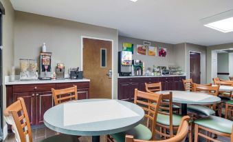 Quality Inn & Suites Canton, GA