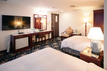 Kiwi Hotel MRT Wenxin Branch (Feng Chia Branch 1)
