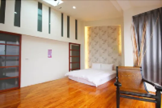 Sanyi Happiness Bed and Breakfasts