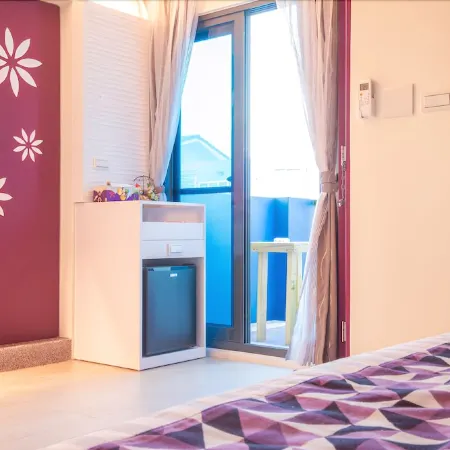Sapphire Inn