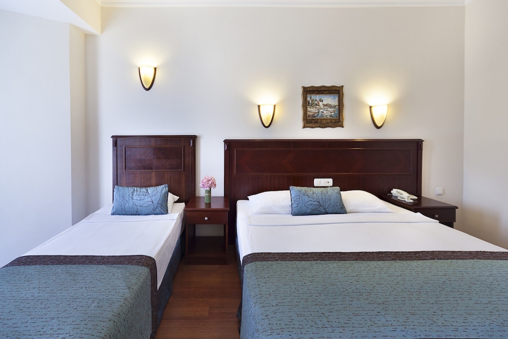 Golden Age Bodrum Hotel Herşey Dahil (Golden Age Bodrum Hotel All Inclusive)