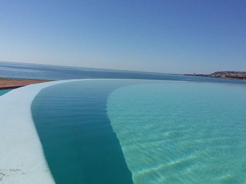Diaz Hotel and Resort