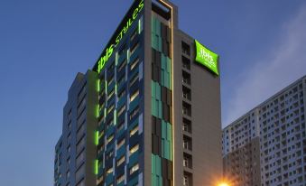 Ibis Styles Bekasi Jatibening