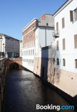 瓦倫蒂娜之家酒店