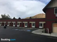 Airport Inn