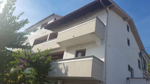 Renata Apartment