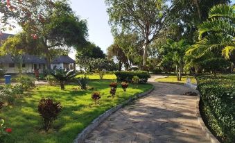Changani Beach Cottages - Housity
