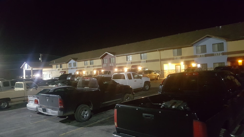 Americas Best Value Inn & Suites Harrisonville