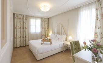 Gatto Perso Luxury Studio Apartments