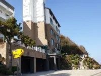 Yangyang Sea View Pension