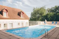 Terres de France - Appart'Hôtel la Roche-Posay Hotel a Availles-en-Chatellerault
