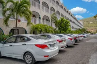 Belair Beach Hotel - Parking