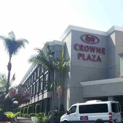 Crowne Plaza Costa Mesa Orange County, an IHG Hotel Hotel Exterior