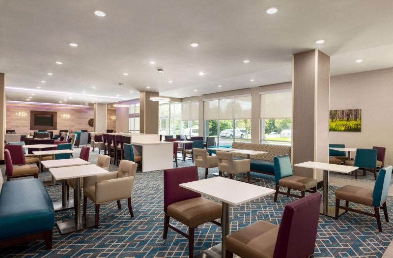 La Quinta by Wyndham Gainesville photo 4