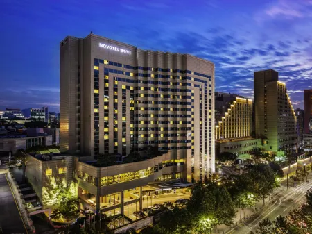 Novotel Ambassador Seoul Gangnam Отели рядом с достопримечательностью «Hello Museum»