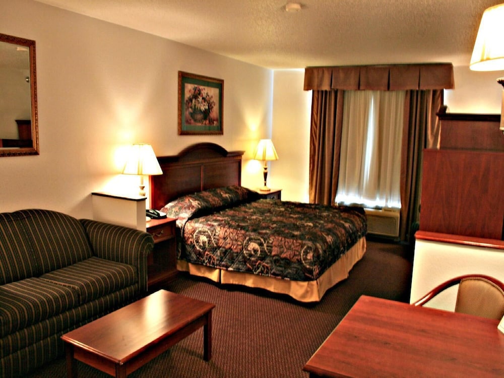 Stay USA Hotel & Suites