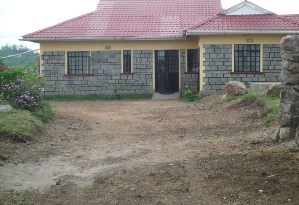 Cawaal Hotels - Housity