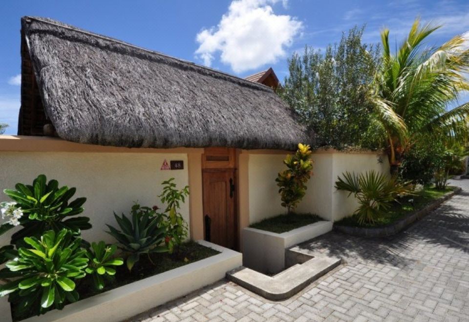 Hotel Oasis Villas by Fine & Country, Exterior, Hotel Exterior