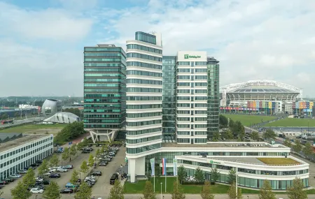 Holiday Inn Express Amsterdam Arena Towers Отели рядом с достопримечательностью «Museum Vrolik»