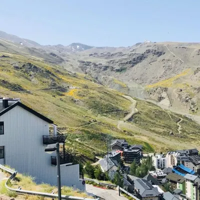 Bellevue Hotels near منتزه سييرا نيفادا الوطني