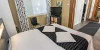 Villa Kaivopuisto - Camera Con Due Camere Da Letto
