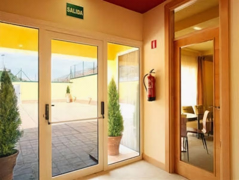 Hostal Gala - Housity