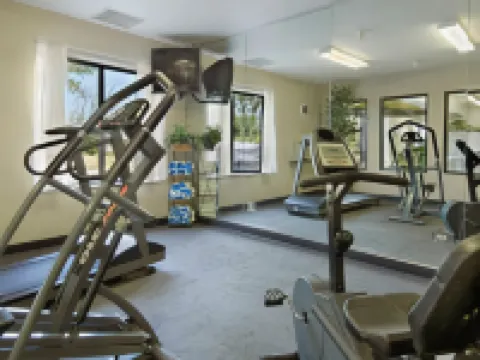 北奧羅拉-內珀維爾舒適套房酒店 奧羅拉酒店