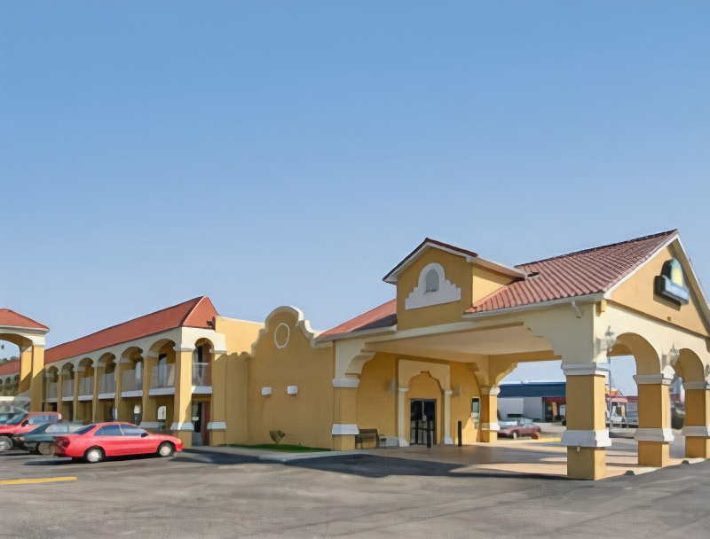 Days Inn by Wyndham Louisville Airport Fair and Expo Center