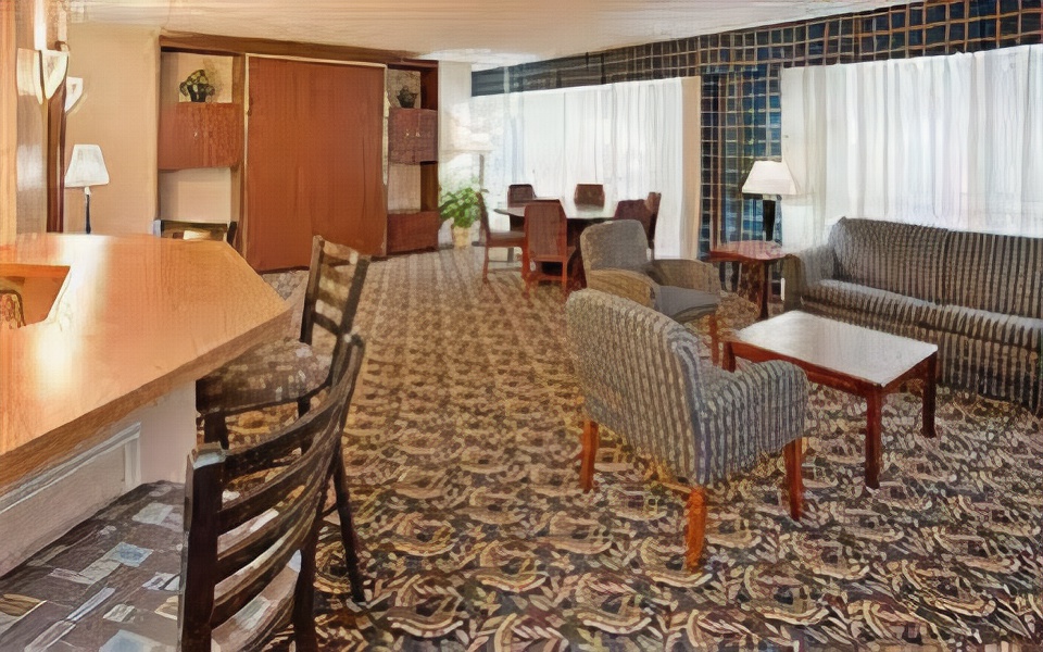 Best Western Premier Alton-St. Louis Area Hotel