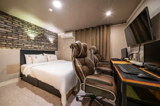 Bucheon Boutique Donkey Hotel