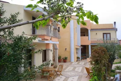 Hotel Bonsai Hotels near Spiaggia Grande Baia