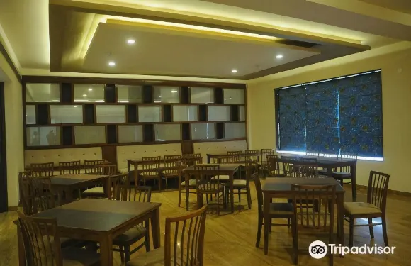 蜂房帕尼帕特酒店