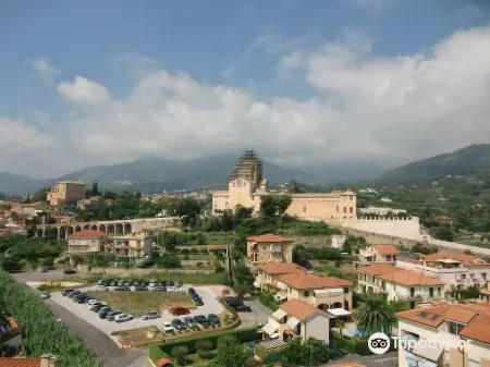 Excelsior Hotel E Appartamenti