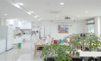 Stone and Wind Resort